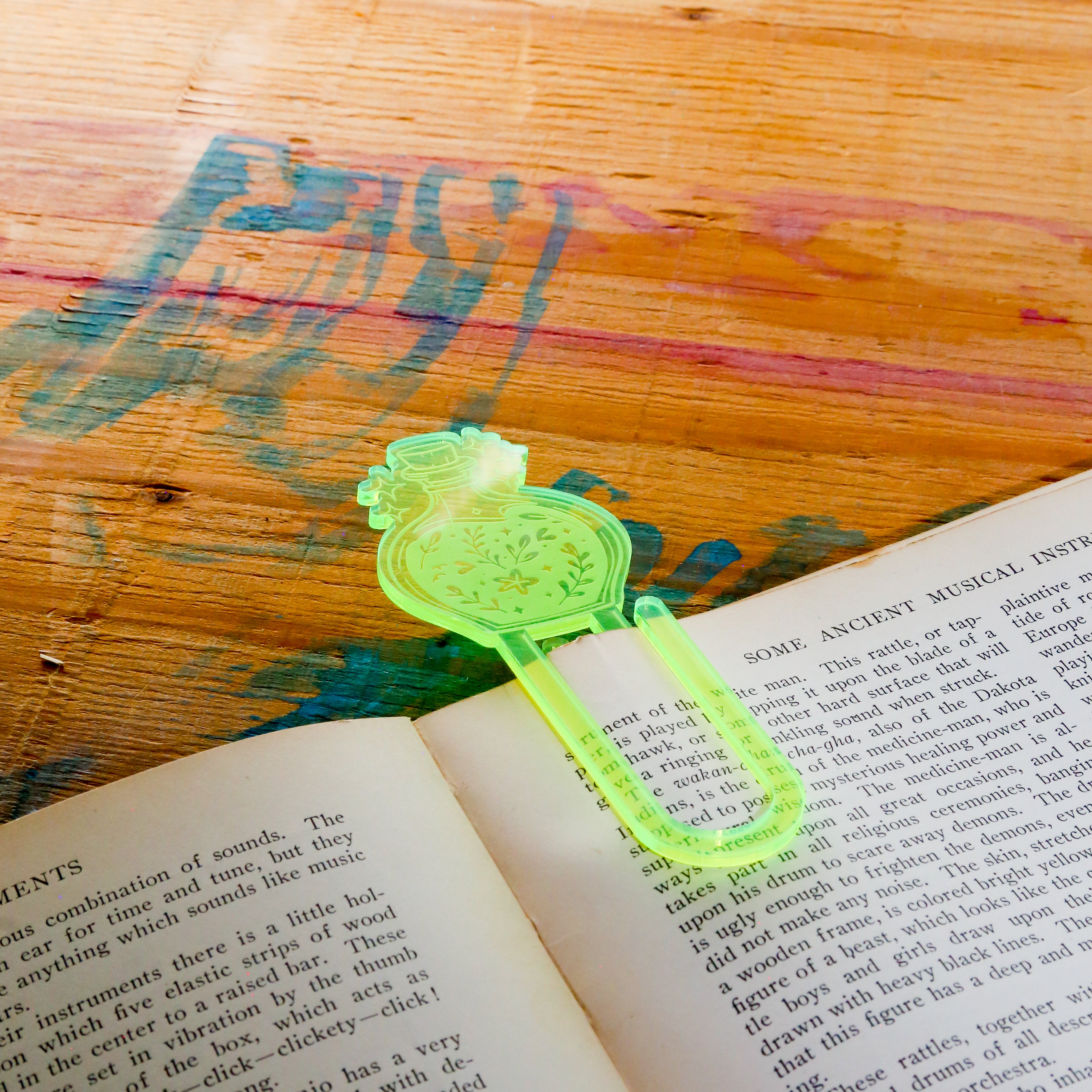 ⚡Jumbo Paperclip Bookmark